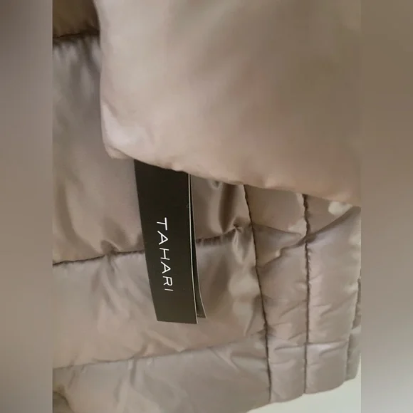 SZ M Tahari Tan Hooded Puffer Coat - Picture 5 of 13